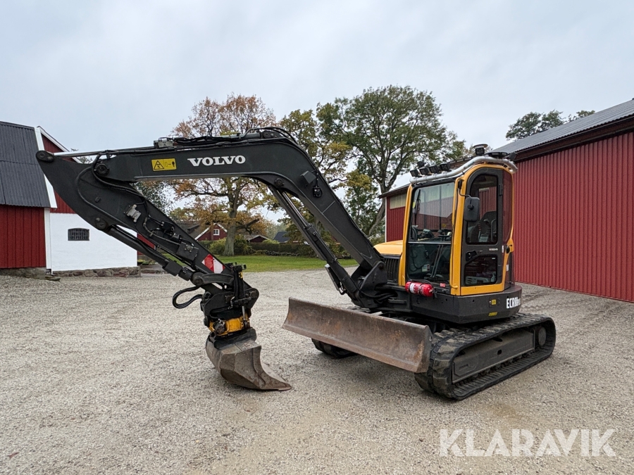 Grävmaskin Volvo EXR88Plus med 2D grävsystem och skopor