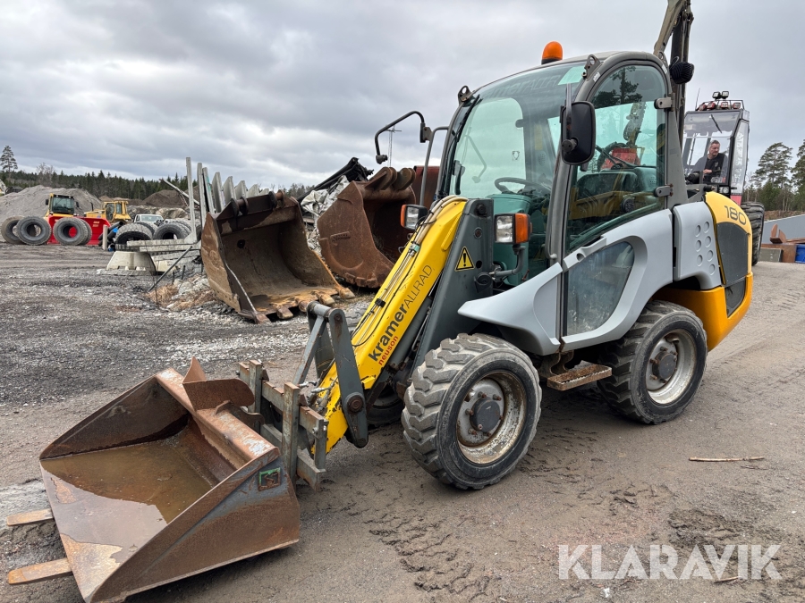 Hjullastare Kramer 340 med redskap