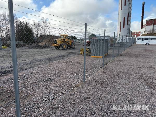 Stängsel 55m med stolpar & fundament