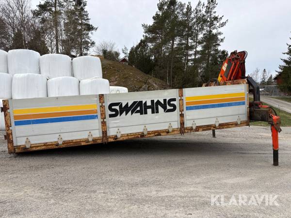 Lastväxlarflak/kranflak med kran Palfinger PK12000B