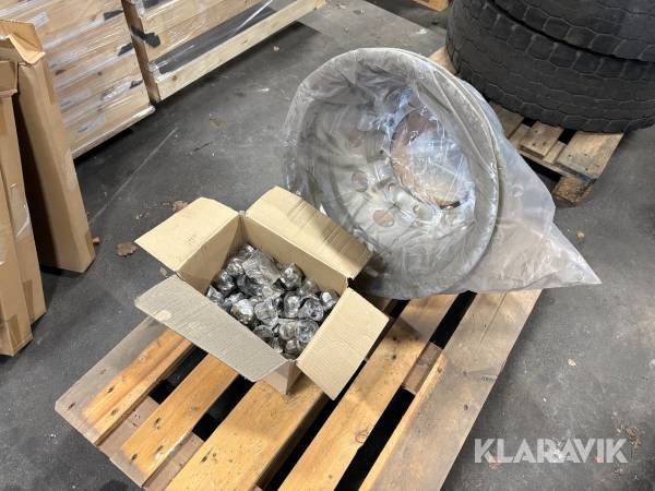 Navkapsel med mutterkåpor / löphjul 5st/drivhjul 2st