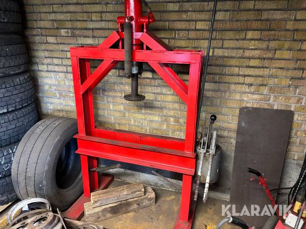 Hydraulisk press