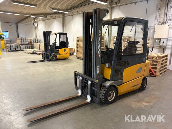 Motviktstruck Jungheinrich EFG 320