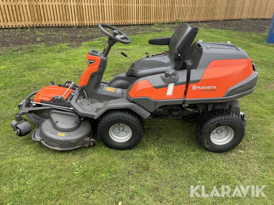 Gräsklippare Husqvarna R 420TsX AWD