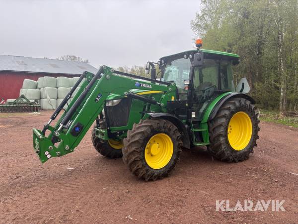 Traktor John Deere 5115M
