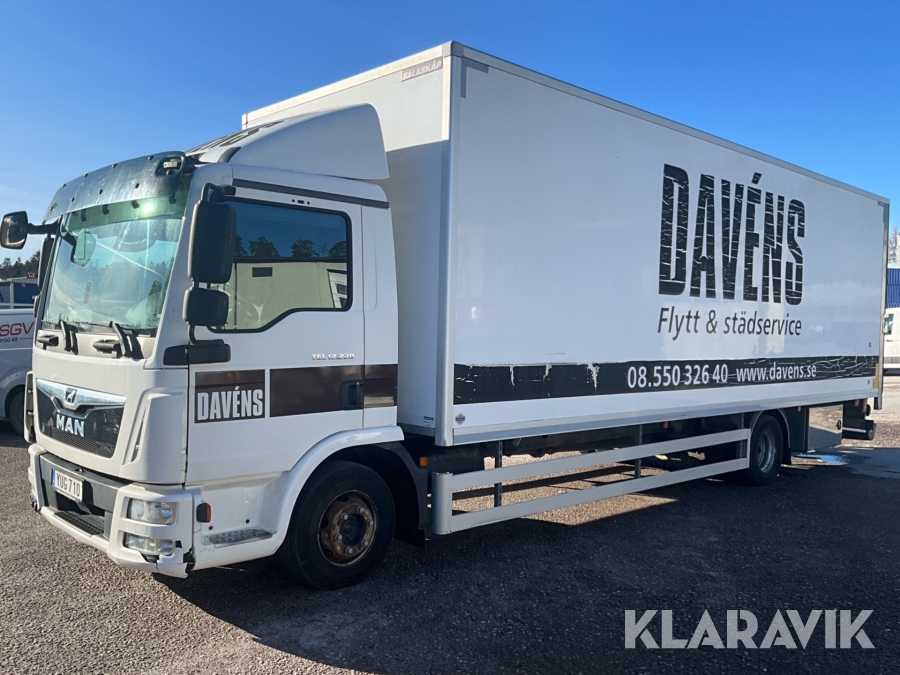 Lastbil MAN TGL 12.220 4X2 Bl 2017 med bakgavellyft