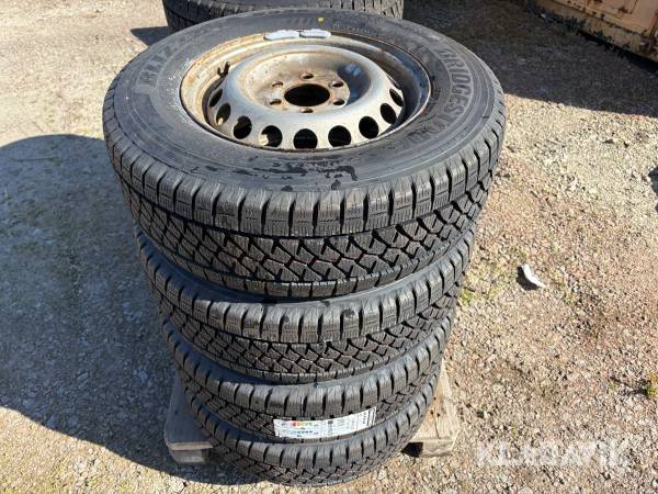 Vinterhjul 235/65R16 C Bridgestone MB sprinter 316 4 st