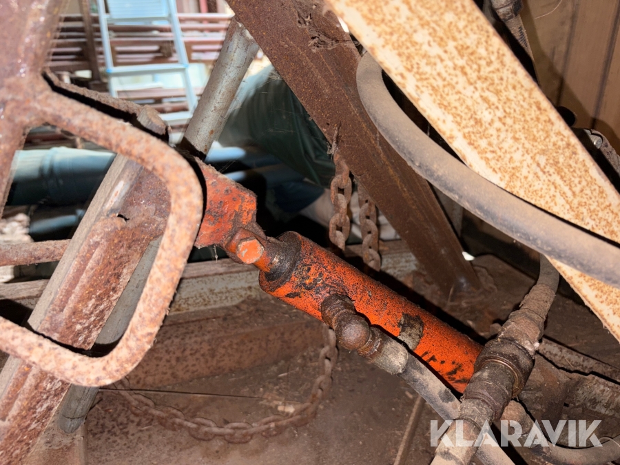 Traktor/ Skogsekipage Volvo BM 650 med skogsvagn Möre, Lima-6030 timmerkran och vinsch