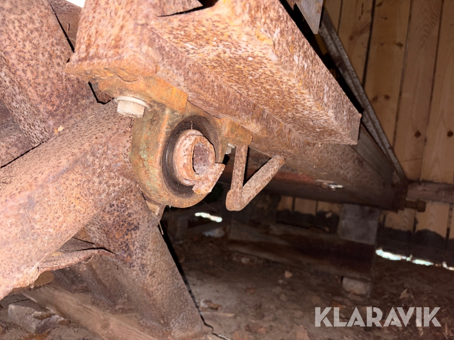 Traktor/ Skogsekipage Volvo BM 650 med skogsvagn Möre, Lima-6030 timmerkran och vinsch
