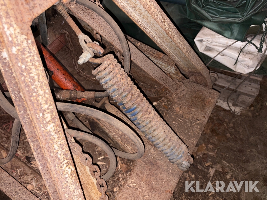 Traktor/ Skogsekipage Volvo BM 650 med skogsvagn Möre, Lima-6030 timmerkran och vinsch