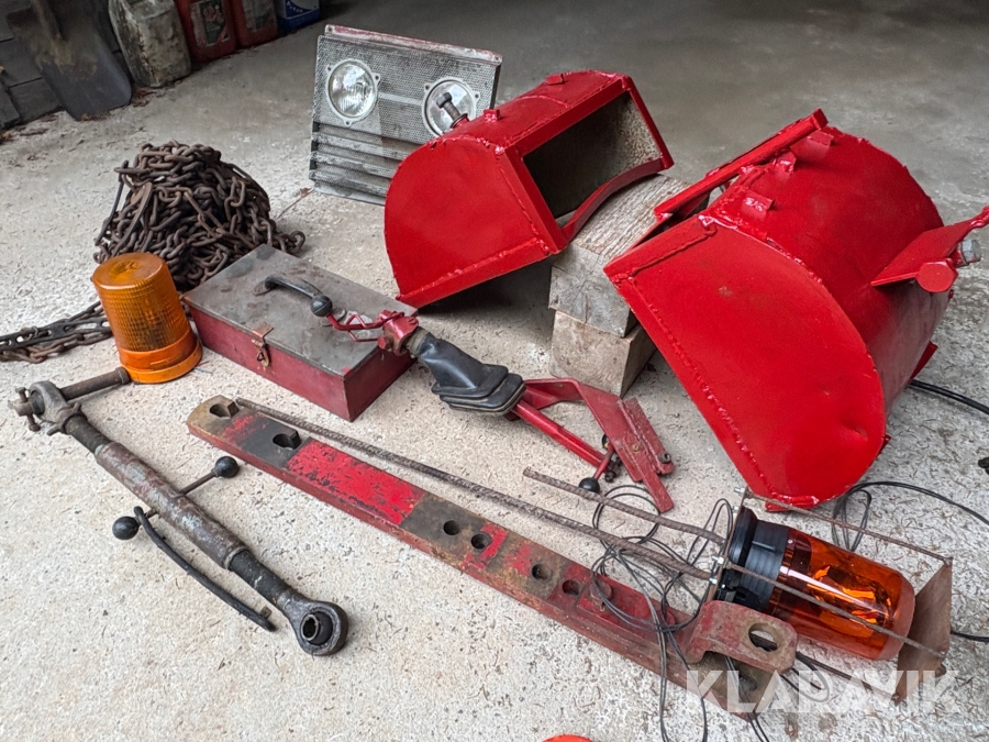 Traktor/ Skogsekipage Volvo BM 650 med skogsvagn Möre, Lima-6030 timmerkran och vinsch