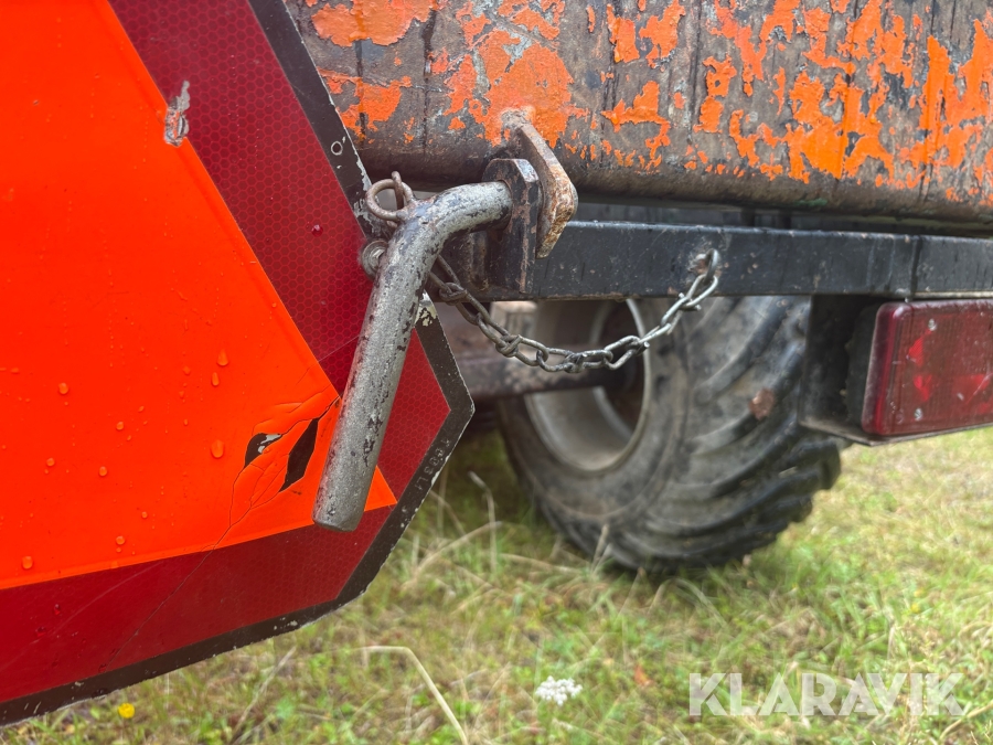 Traktor/ Skogsekipage Volvo BM 650 med skogsvagn Möre, Lima-6030 timmerkran och vinsch