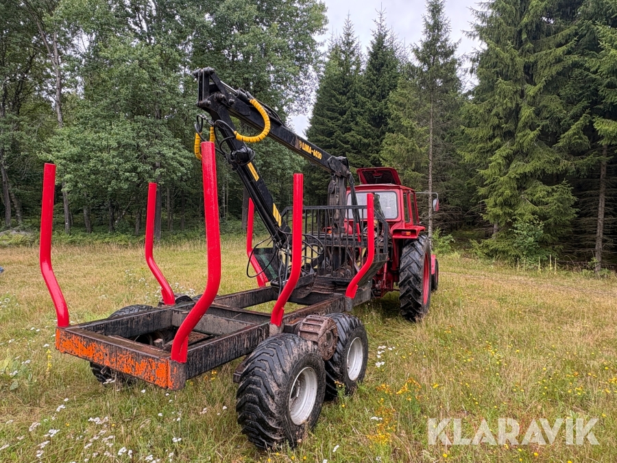 Traktor/ Skogsekipage Volvo BM 650 med skogsvagn Möre, Lima-6030 timmerkran och vinsch