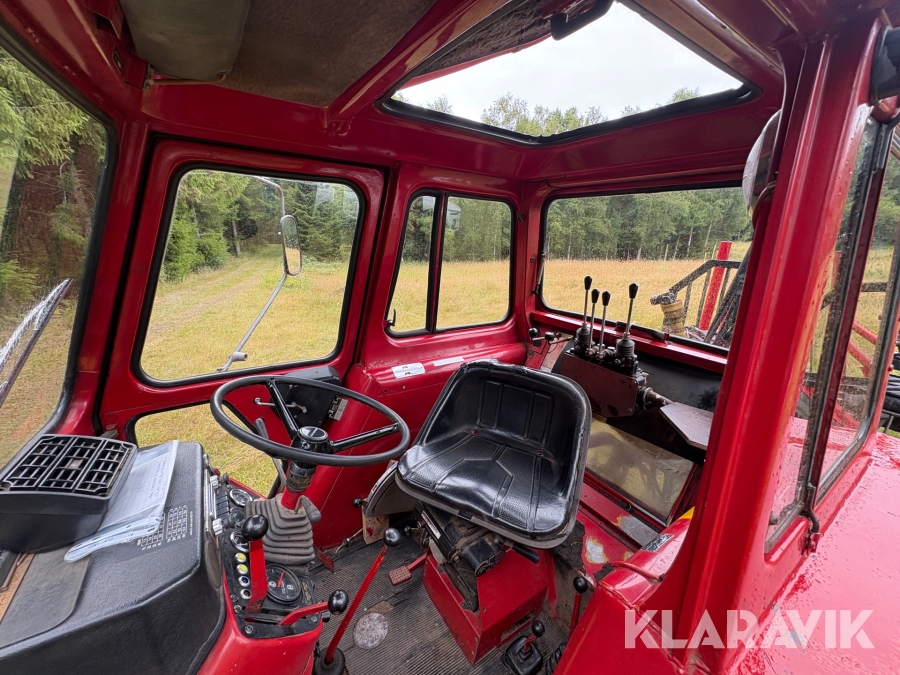 Traktor/ Skogsekipage Volvo BM 650 med skogsvagn Möre, Lima-6030 timmerkran och vinsch