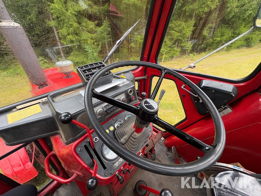 Traktor/ Skogsekipage Volvo BM 650 med skogsvagn Möre, Lima-6030 timmerkran och vinsch