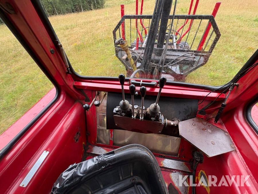 Traktor/ Skogsekipage Volvo BM 650 med skogsvagn Möre, Lima-6030 timmerkran och vinsch