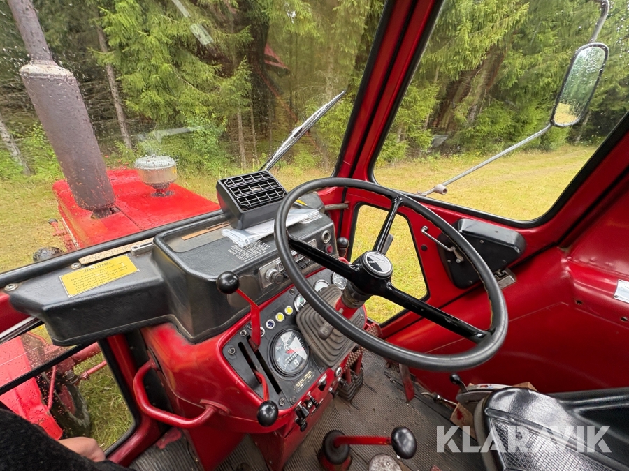 Traktor/ Skogsekipage Volvo BM 650 med skogsvagn Möre, Lima-6030 timmerkran och vinsch