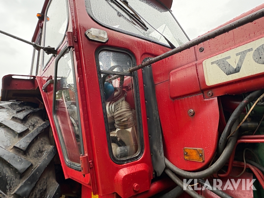 Traktor/ Skogsekipage Volvo BM 650 med skogsvagn Möre, Lima-6030 timmerkran och vinsch