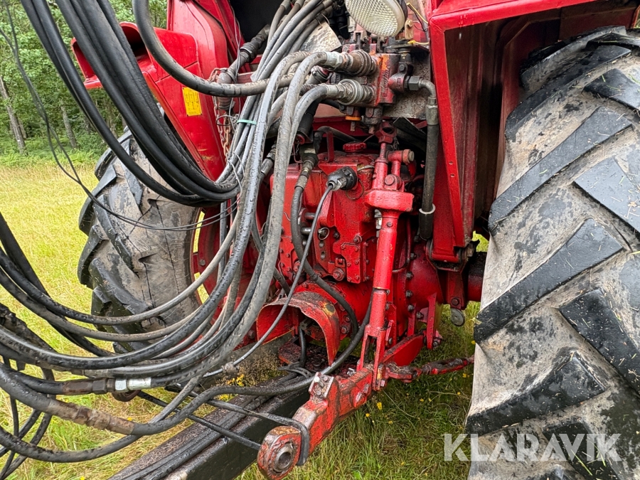 Traktor/ Skogsekipage Volvo BM 650 med skogsvagn Möre, Lima-6030 timmerkran och vinsch