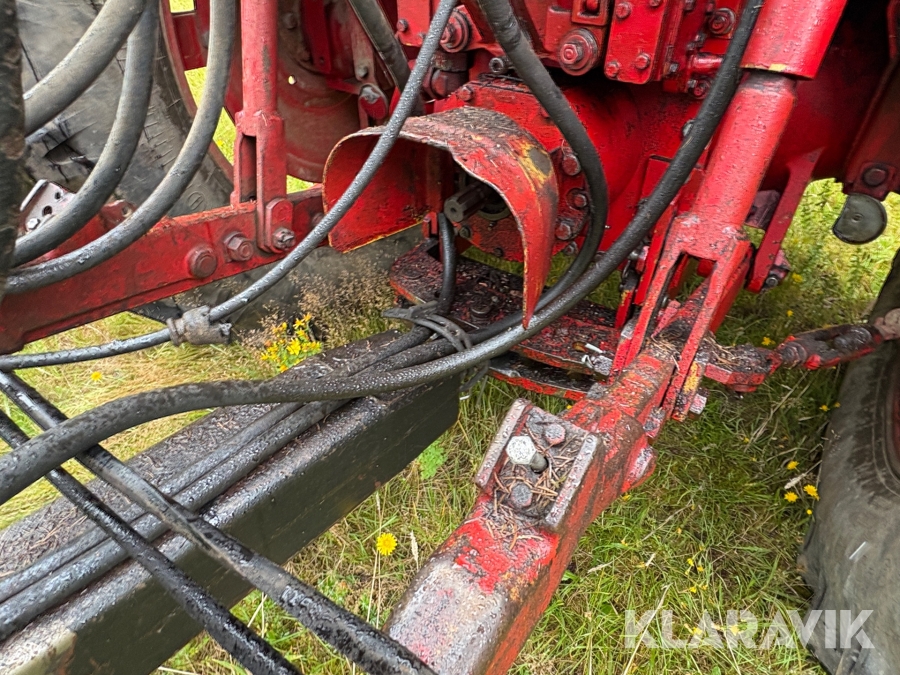 Traktor/ Skogsekipage Volvo BM 650 med skogsvagn Möre, Lima-6030 timmerkran och vinsch