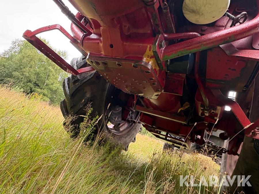 Traktor/ Skogsekipage Volvo BM 650 med skogsvagn Möre, Lima-6030 timmerkran och vinsch