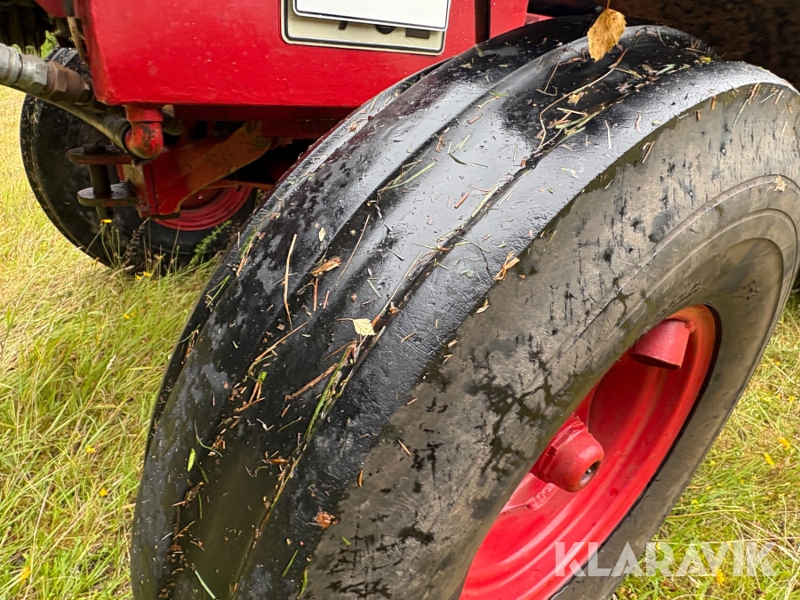 Traktor/ Skogsekipage Volvo BM 650 med skogsvagn Möre, Lima-6030 timmerkran och vinsch