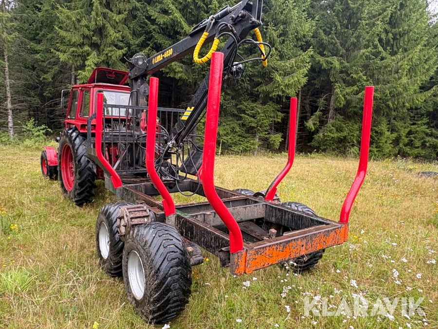 Traktor/ Skogsekipage Volvo BM 650 med skogsvagn Möre, Lima-6030 timmerkran och vinsch