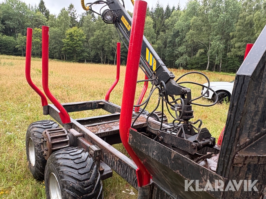 Traktor/ Skogsekipage Volvo BM 650 med skogsvagn Möre, Lima-6030 timmerkran och vinsch