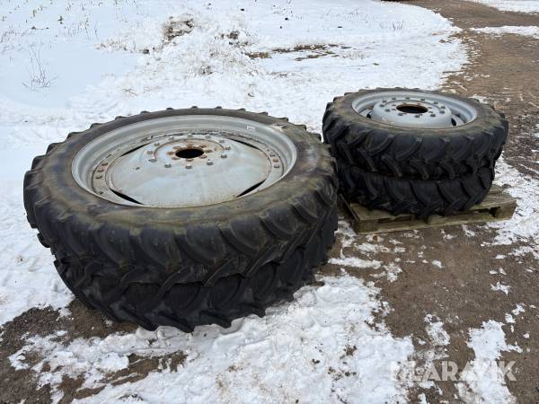 Radodlingshjul Kleber 300/95R46 - 270/95R32 4st