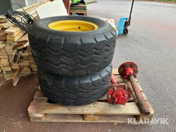 Lantbruksdäck på fälg med axlar 14.0-16 2st