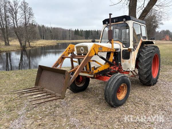 Traktor David Brown 1212 med frontlastare