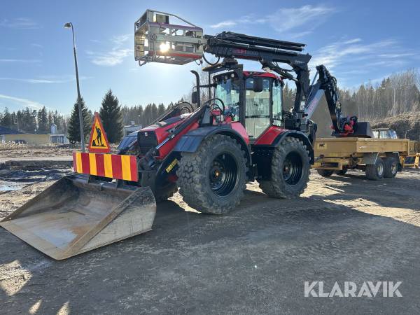 Grävlastare Huddig 1260C 2000lift med mycket redskap