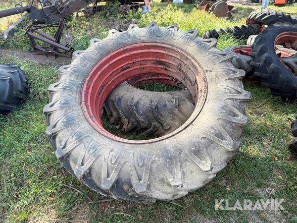 Däck Pirelli 18.4R38 2st