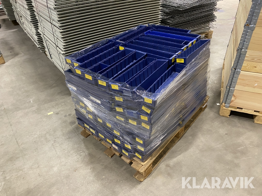 Plastlådor 170 st Blå