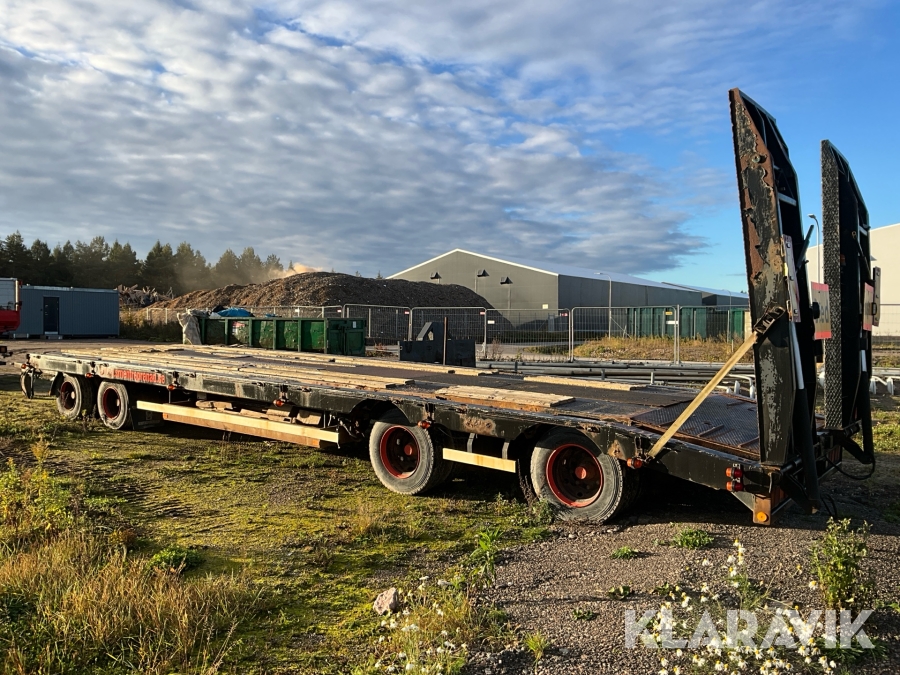 Maskinsläp Vangs SLL 2-2HS hydrauliska ramper