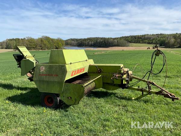Balpress Claas Markant 60 med kastare