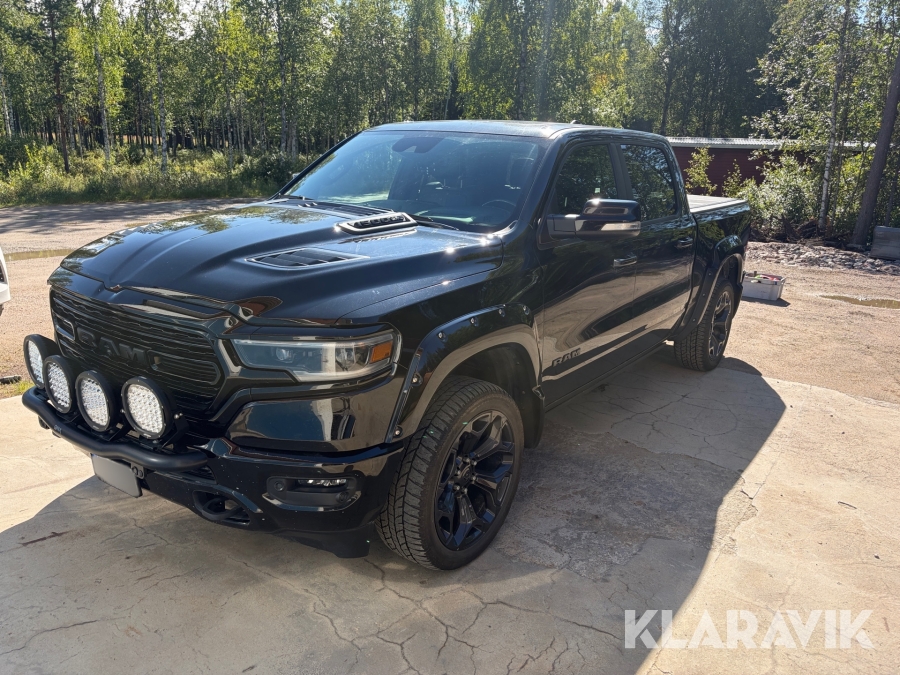 Pickup Dodge RAM 1500 Crew 4X4 Limited