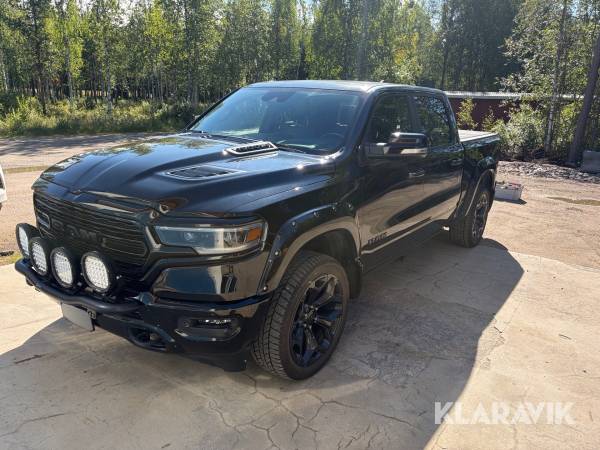 Pickup Dodge RAM 1500 Crew 4X4 Limited
