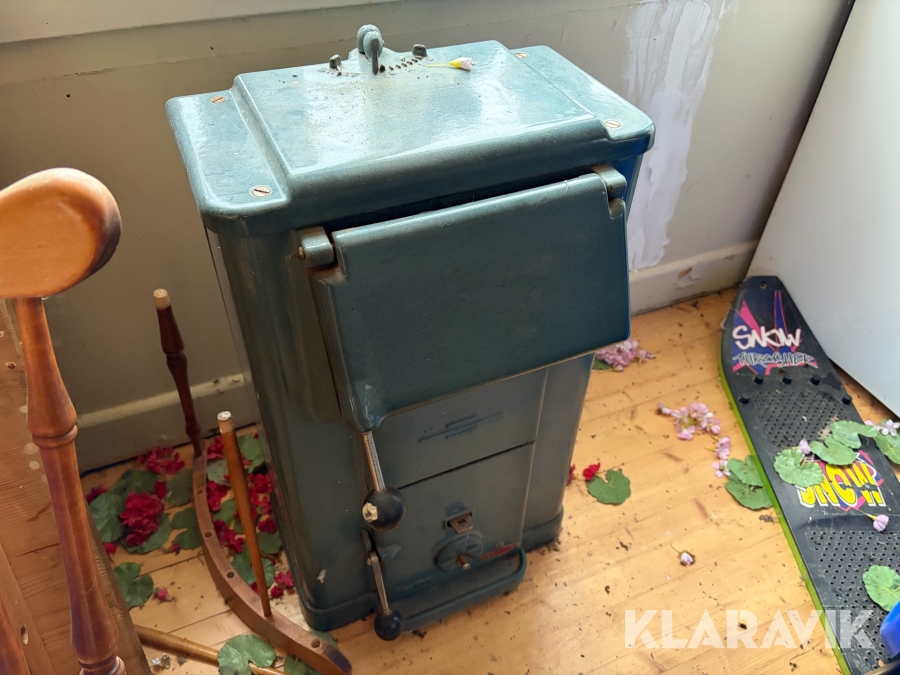 Vedkamin Husqvarna NR150