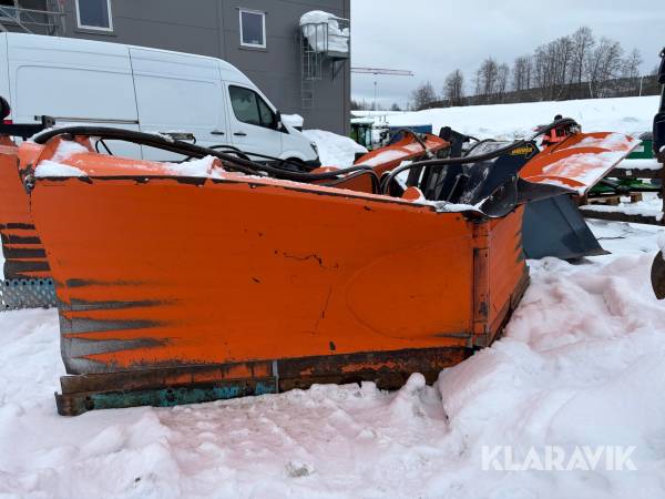 Vikplog Pronar PUV-3300M