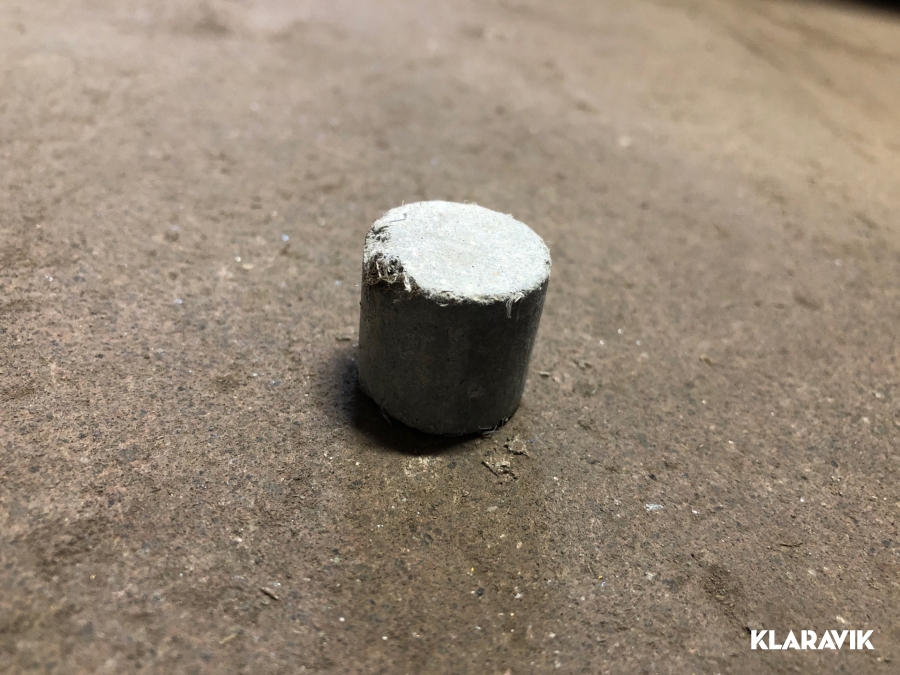 Klaravik Auktioner | Betongplugg ca 3400 st