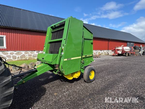Rundbalspress John Deere 550