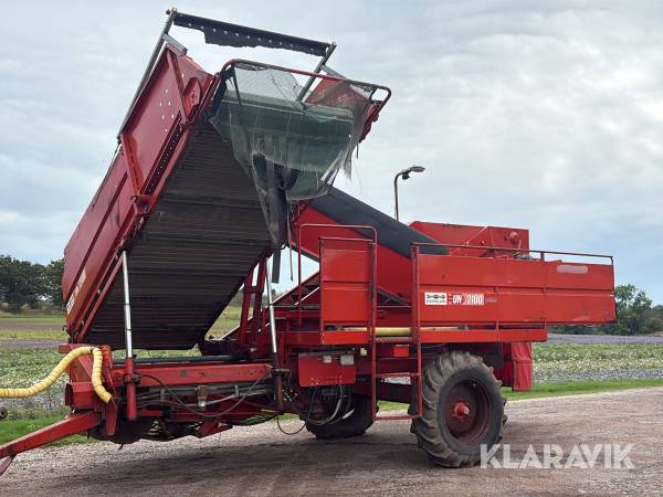 Kålrotsupptagare / Potatisupptagare Kvarneland UN 2100