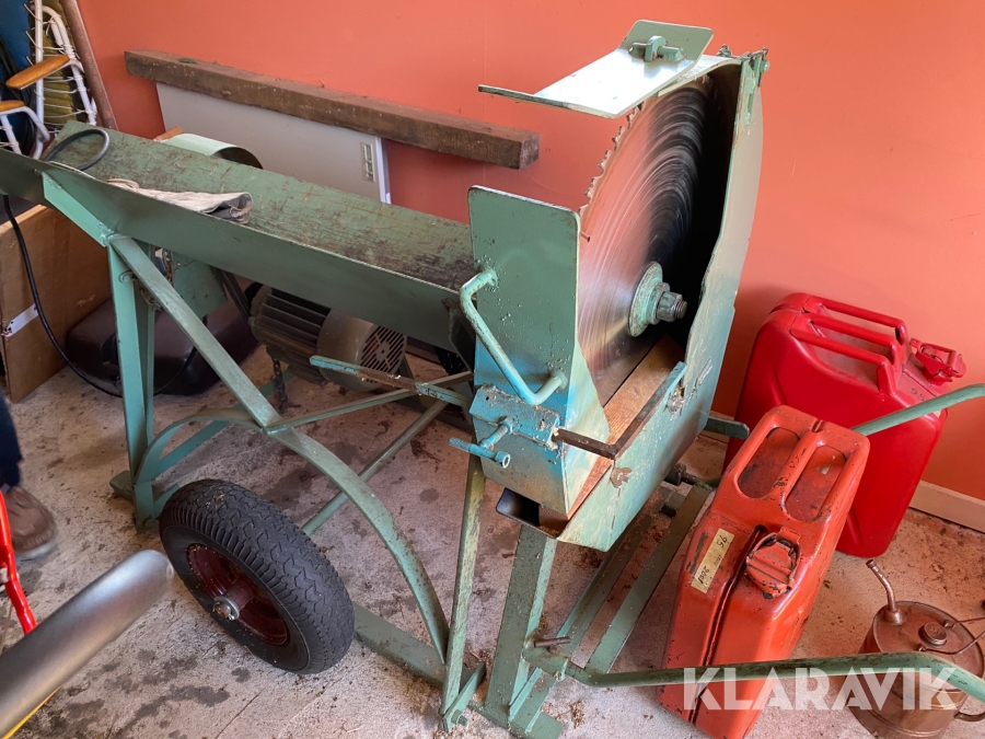 Vedkap med extra klinga 60 cm diameter