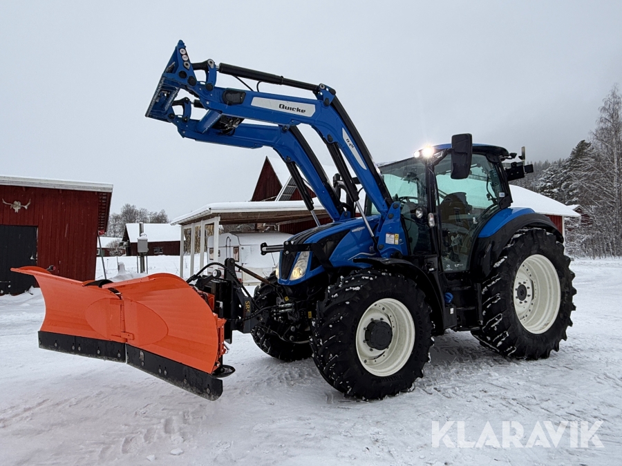 Traktor New Holland T5 140 AC med frontlyft & lastare