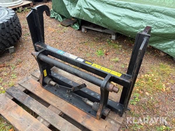 Redskapsadapter Bala Agri 72499 Stora BM till L30/Zettelmeyer