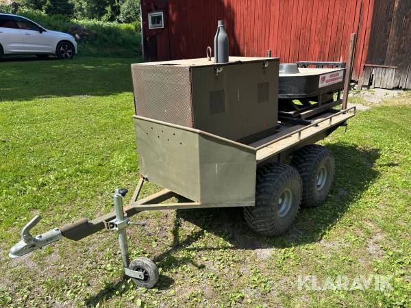 Släp med motor kubota D1703-E Disel