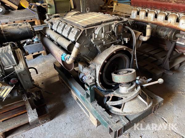Motor Deutz V8 F8L413 151hk