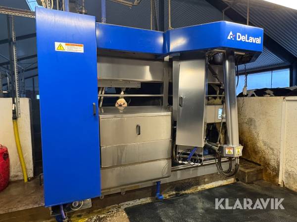 Mjölkrobot DeLaval VMS Milking Station höger