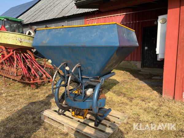 Gödningsspridare Bogballe B-700